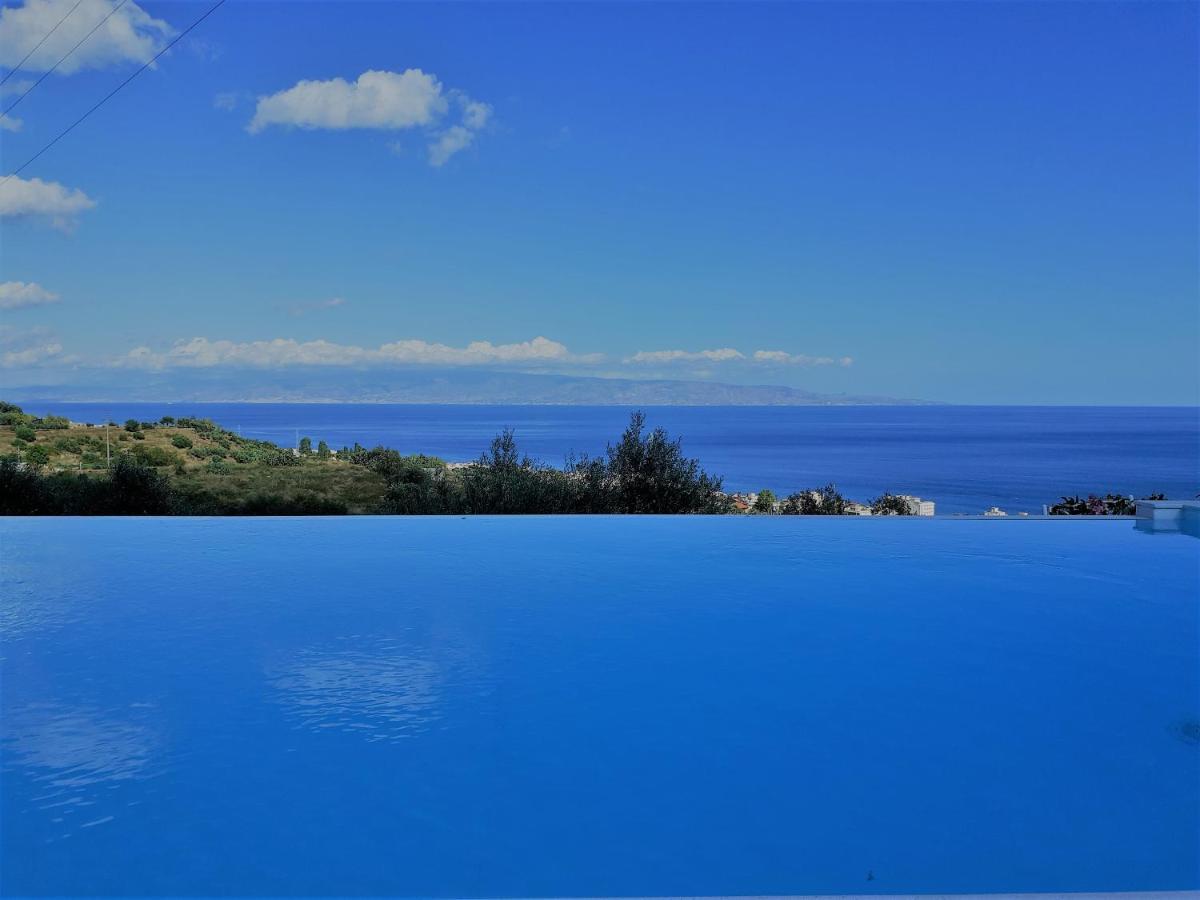 Villa Infinity ∞ Santa Teresa Di Riva Dış mekan fotoğraf