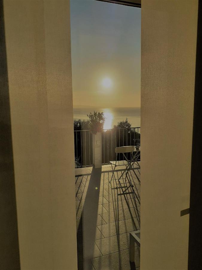 Villa Infinity ∞ Santa Teresa Di Riva Dış mekan fotoğraf