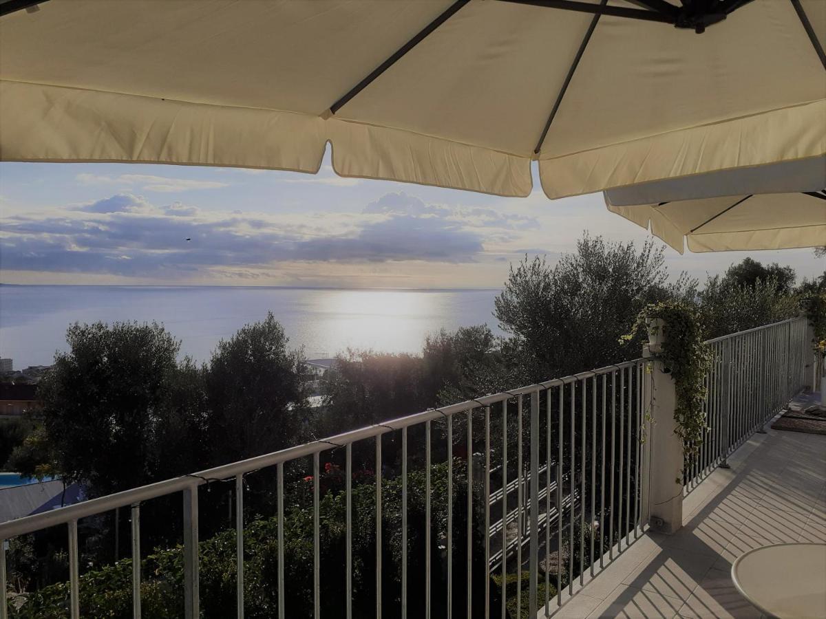 Villa Infinity ∞ Santa Teresa Di Riva Dış mekan fotoğraf