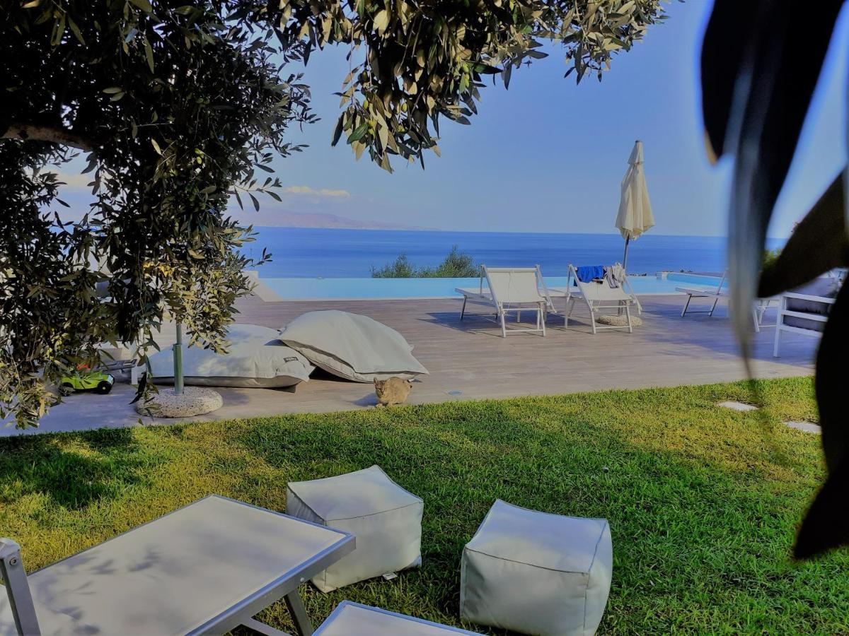 Villa Infinity ∞ Santa Teresa Di Riva Dış mekan fotoğraf