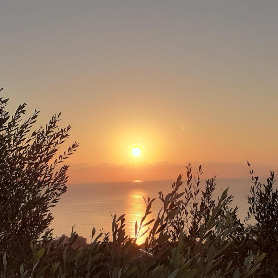 Villa Infinity ∞ Santa Teresa Di Riva Dış mekan fotoğraf